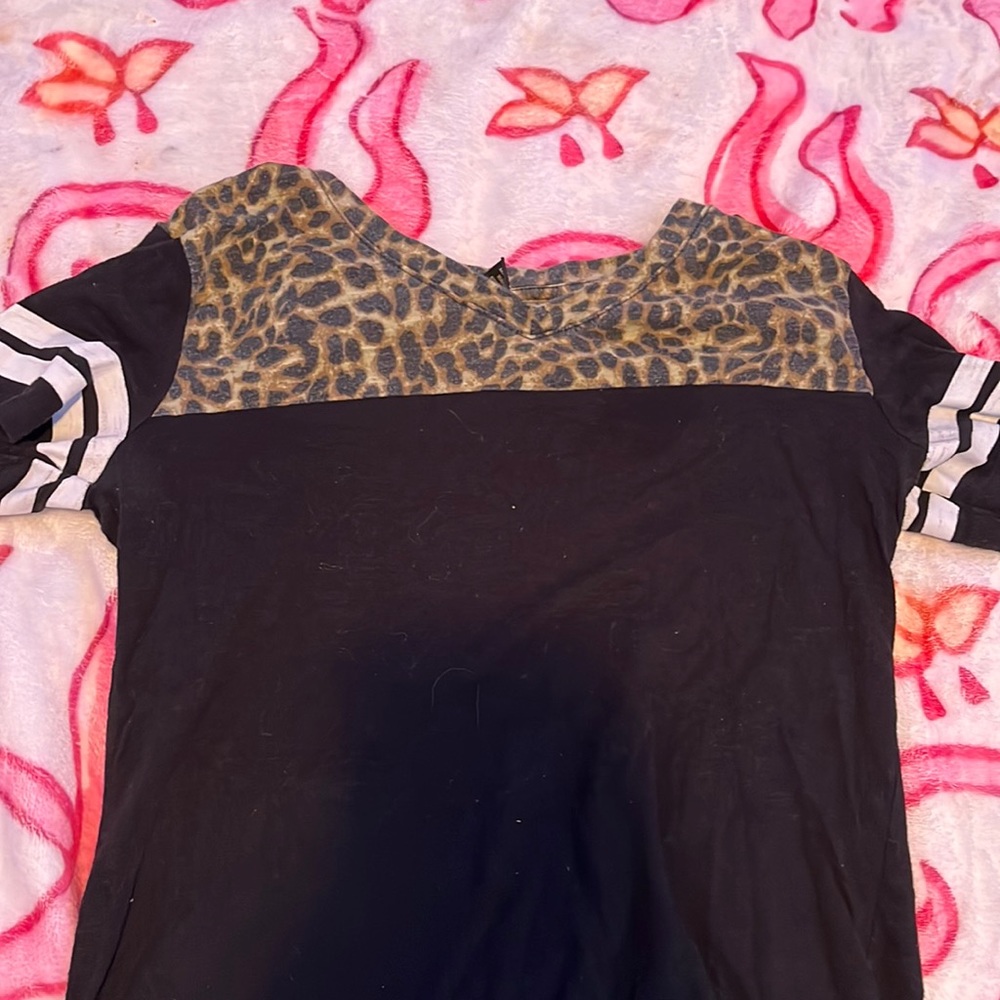 Rue 21 cheetah black shirt